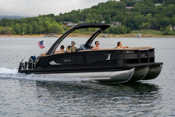 Pontoon Boats VS Wakeboard Boats (Which is the Best Option)